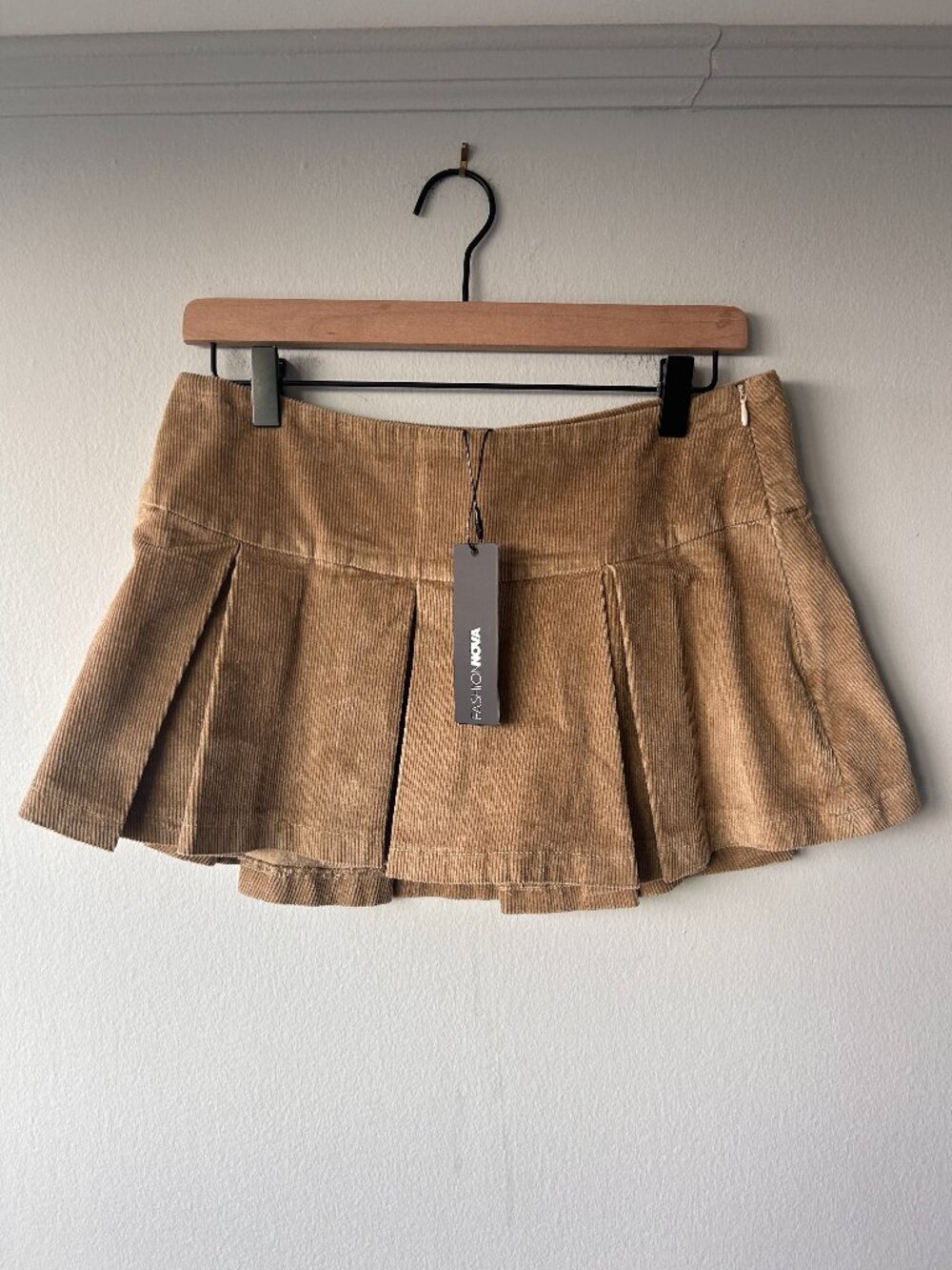 Fashion Nova Say Yes Corduroy Micro Mini Skort Khaki M NWT Pleated